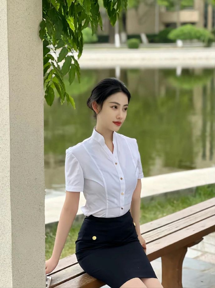 素媛 封面